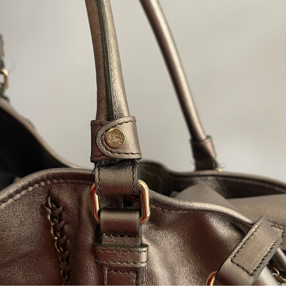 Lawrence Metallic XL Tote - Picture 15 of 16